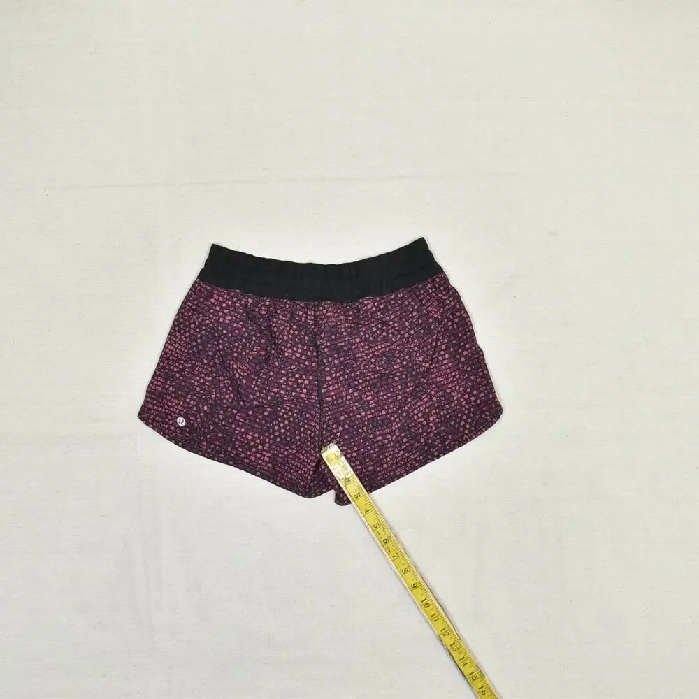 Lululemon Women's Sweat Tracker Shorts Geometric Polyester Purple Size 6 Gym